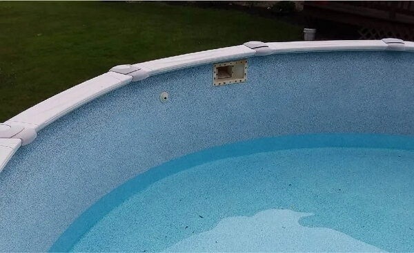 water level in the pool